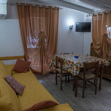 Patrizia Apartment